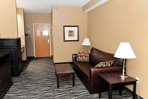 Cobblestone Inn & Suites - Denison Majestic Hills