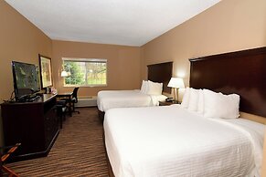 Cobblestone Inn & Suites - Denison Majestic Hills