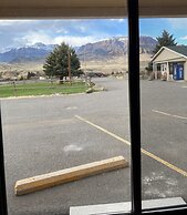 Green Creek Inn and RV Park