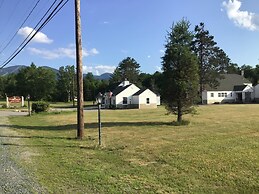 Stonybrook Motel & Lodge