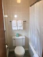 Stonybrook Motel & Lodge