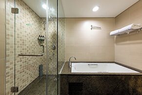 Haiyue Jianguo Hotel