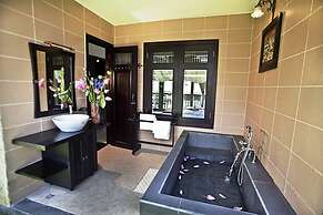 Lotus Village Resort Mui Ne