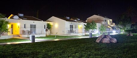 Makronisos Village