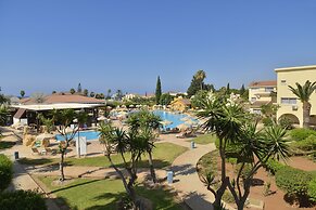 Makronisos Village