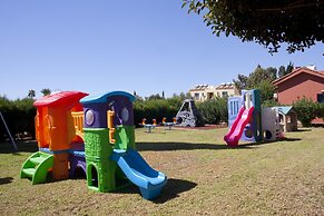 Makronisos Village