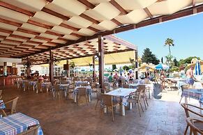 Makronisos Village