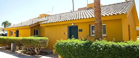Makronisos Village