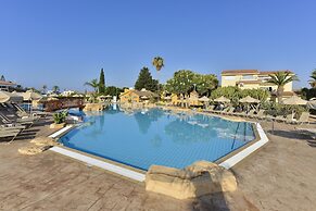 Makronisos Village