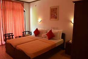 Hotel Lagoon Paradise