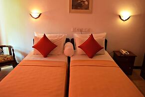 Hotel Lagoon Paradise