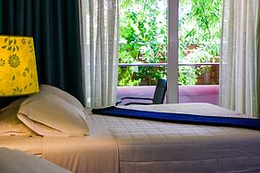 Quint's Travelers Inn