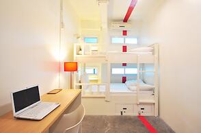HQ hostel Silom