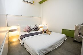 HQ hostel Silom