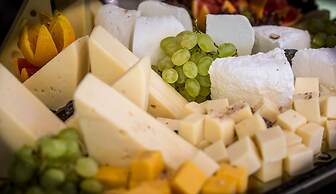 Cronwell Platamon Resort