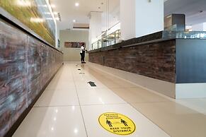 Cronwell Platamon Resort