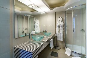 Cronwell Platamon Resort