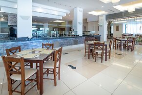 Cronwell Platamon Resort