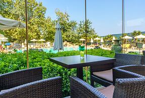 Cronwell Platamon Resort