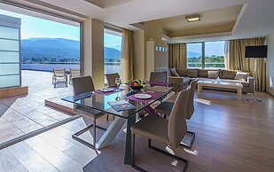 Cronwell Platamon Resort