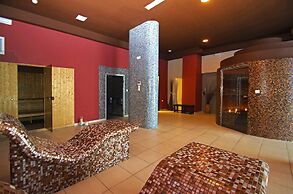 Cronwell Platamon Resort