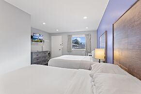 Coyote Mountain Lodge