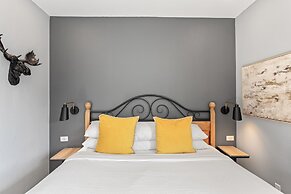 Coyote Mountain Lodge