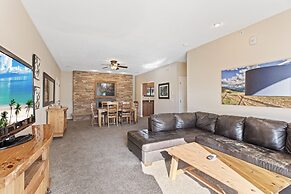 Coyote Mountain Lodge