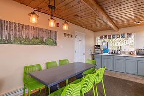 Coyote Mountain Lodge