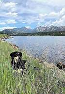 Coyote Mountain Lodge
