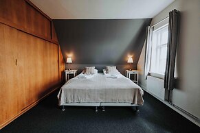 Heradsskolinn Historic Guesthouse