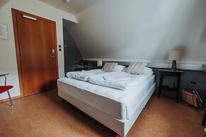 Heradsskolinn Historic Guesthouse