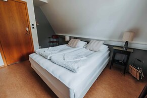 Heradsskolinn Historic Guesthouse