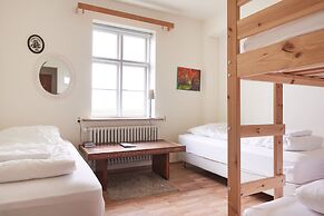 Heradsskolinn Historic Guesthouse