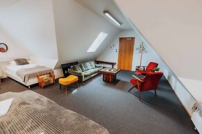 Heradsskolinn Historic Guesthouse