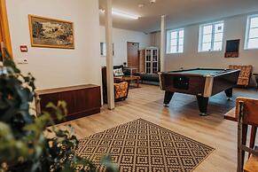 Heradsskolinn Historic Guesthouse