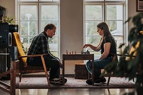 Heradsskolinn Historic Guesthouse