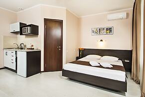 Hotel Status Apartments