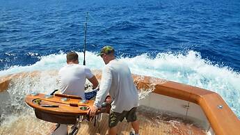 Pirate's Cove Resort & Marina