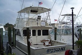 Pirate's Cove Resort & Marina