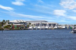 Pirate's Cove Resort & Marina