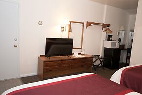 Chalet Motel Mequon