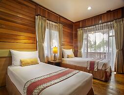 Jambuluwuk Convention Hall & Resort Puncak