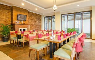 Jambuluwuk  Convention Hall & Resort Batu