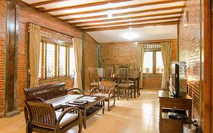 Jambuluwuk  Convention Hall & Resort Batu