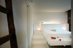 Zash Country Boutique Hotel