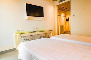 One Hotel & Restaurant