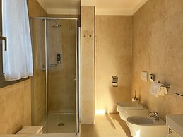 One Hotel & Restaurant