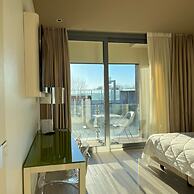 One Hotel & Restaurant