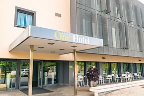 One Hotel & Restaurant
